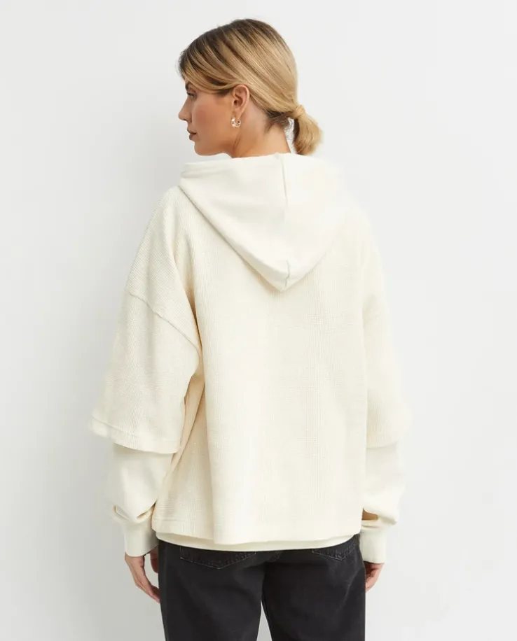 Beżowa bluza oversize