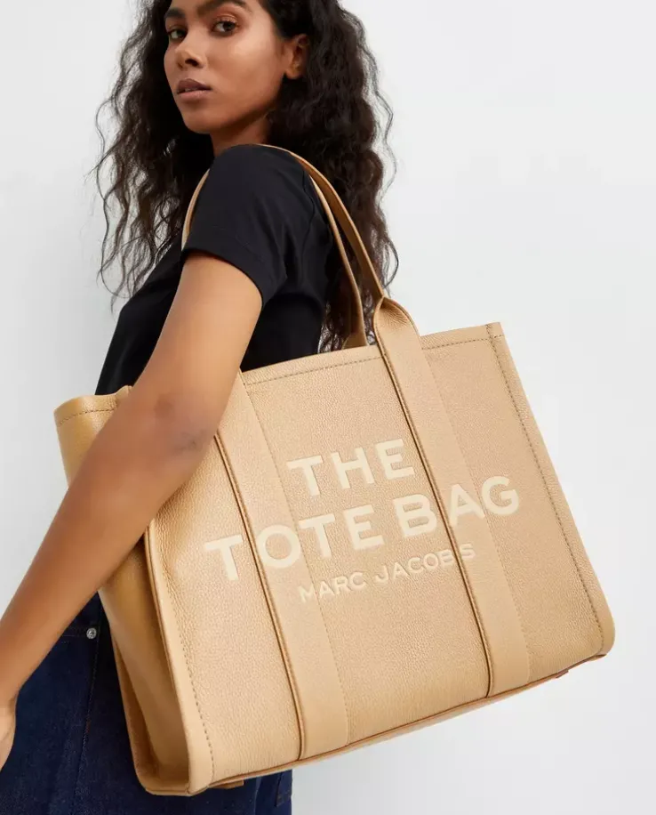 Beżowa skórzana torebka The Tote Bag