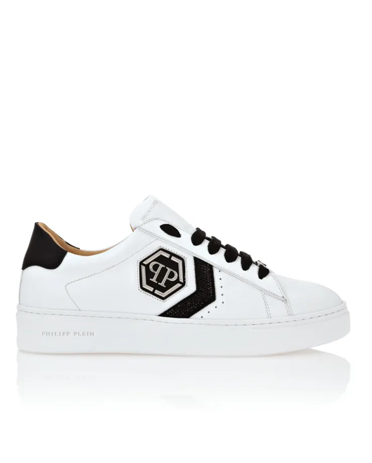 Białe sneakersy Lo-Top