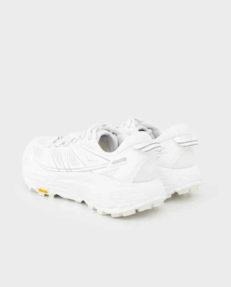 Białe sneakersy Mafate Speed 2