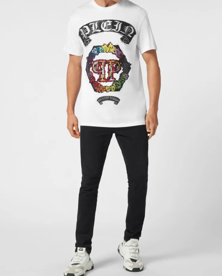 Biały t-shirt z kolorową aplikacją z kryształów