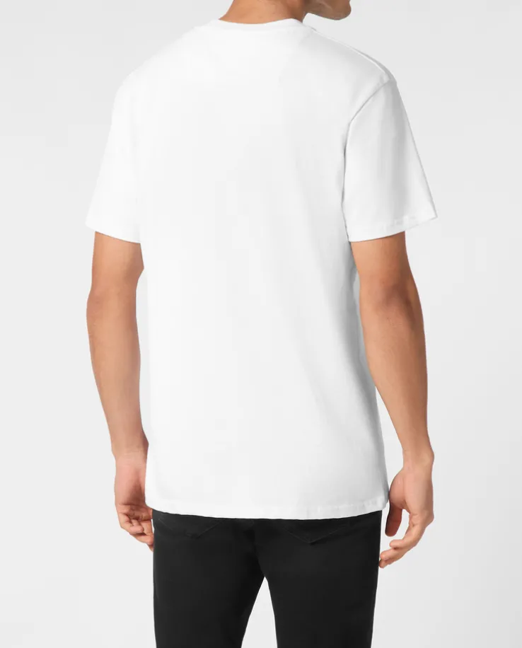 Biały t-shirt z okrągłym dekoltem