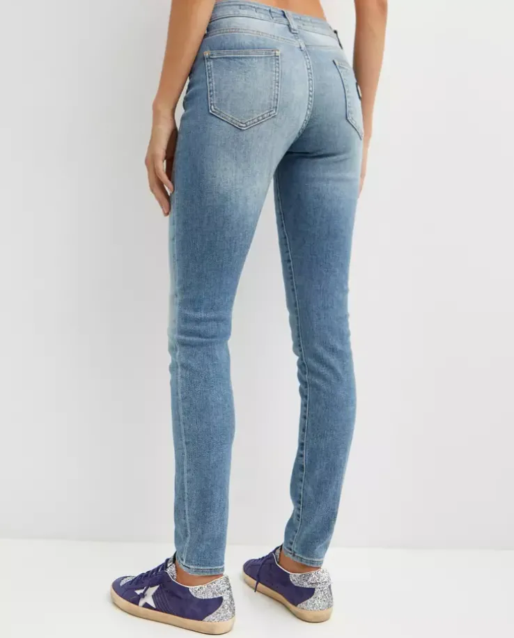 Błękitne jeansy z logo Super High Waist