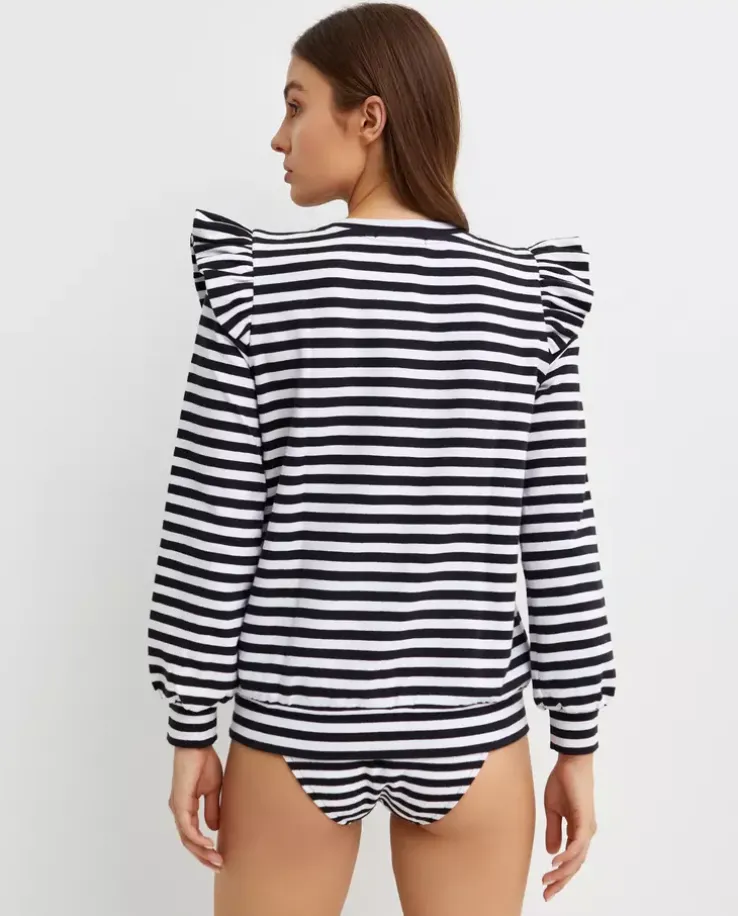 Bluza w paski z falbanami na ramionach