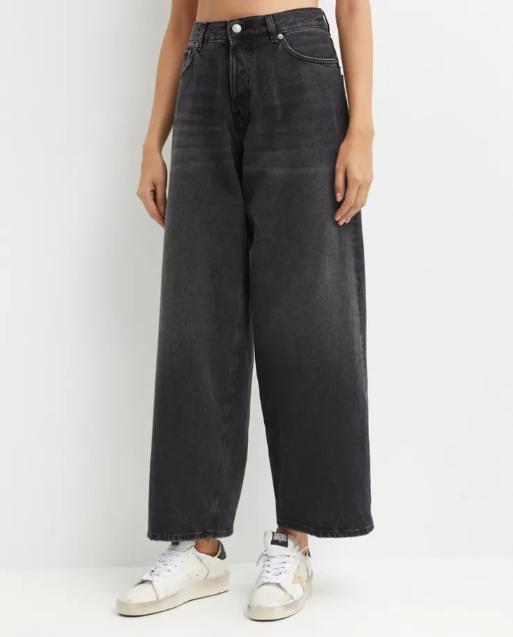 Czarne jeansy Bethany Asian Fit