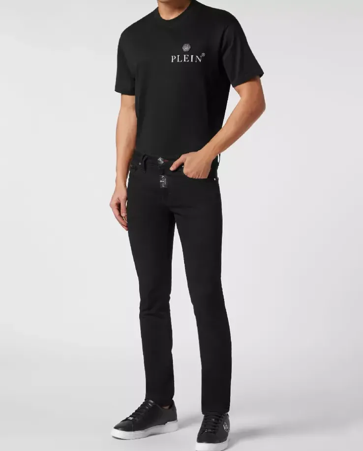 Czarne jeansy Super Fit