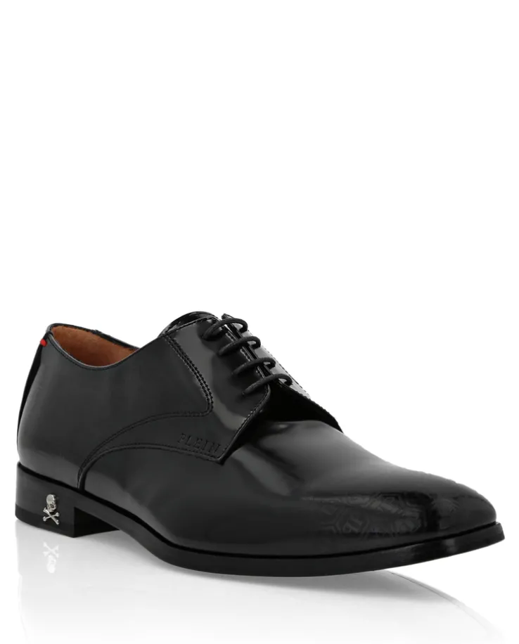 Czarne skórzane buty