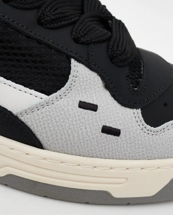 Czarne sneakersy Cruiser