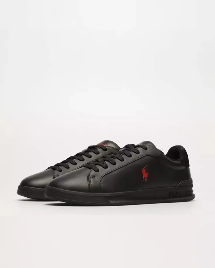 Czarne sneakersy z czerwonym logo