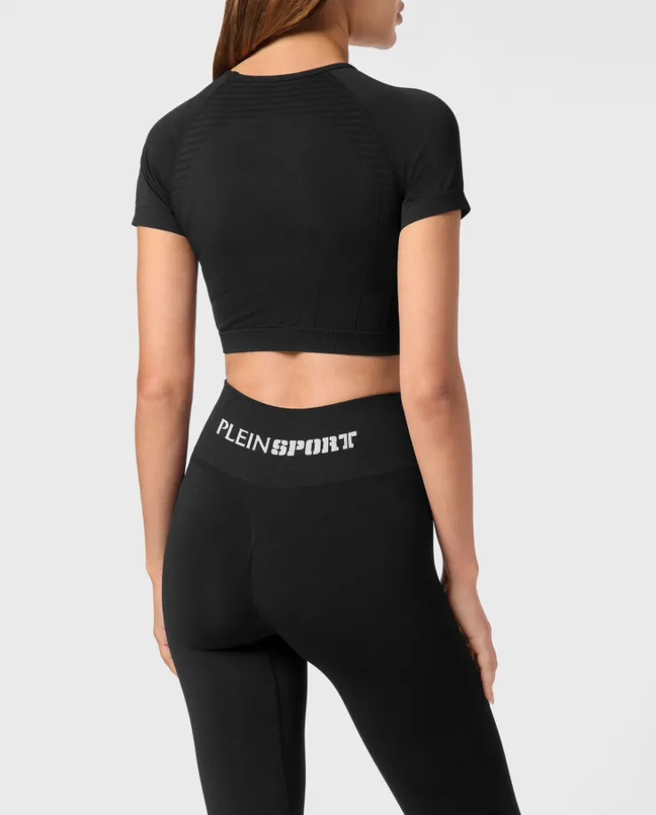 Czarny top sportowy z logo