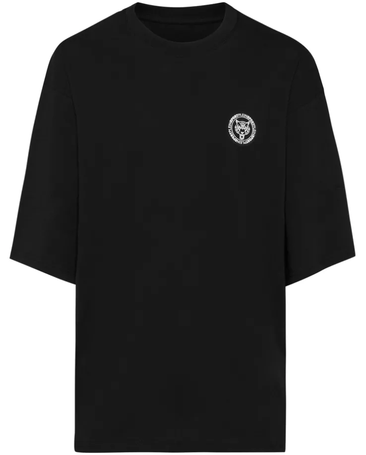 Czarny t-shirt o luźnym kroju