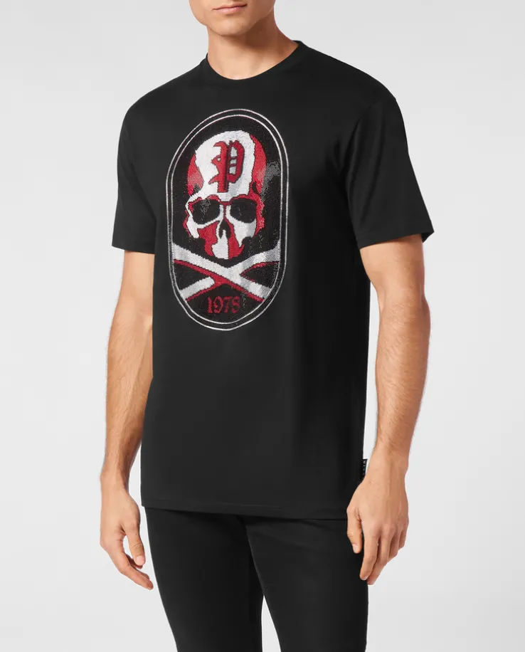 Czarny T-shirt z motywem czaszki