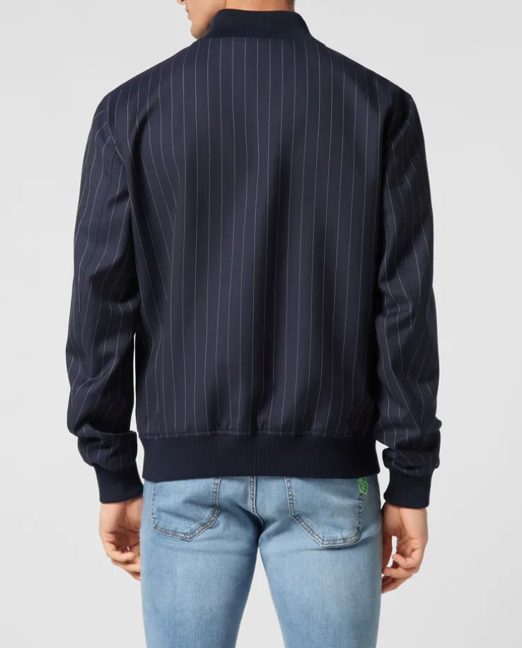 Granatowa kurtka bomber