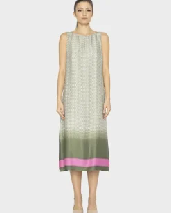 Sukienka w zielony print