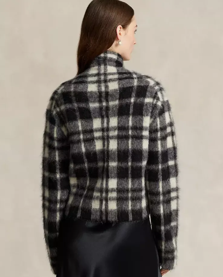 Sweter z golfem w kratkę