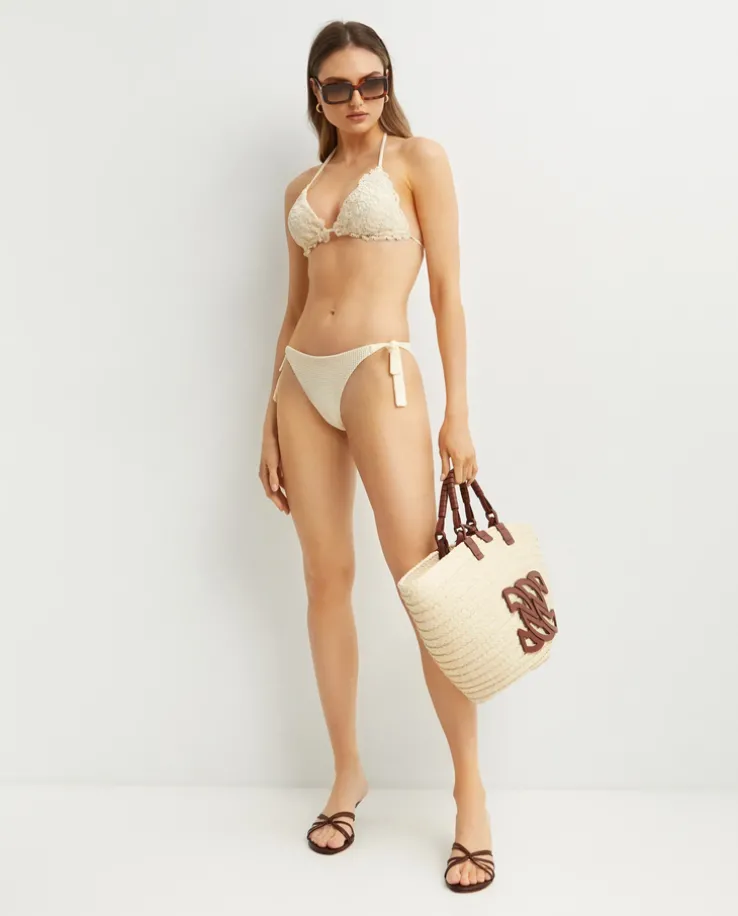 Szydełkowy dół od bikini