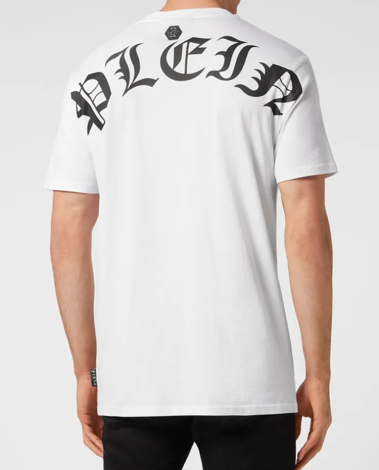 T-shirt z aplikacją