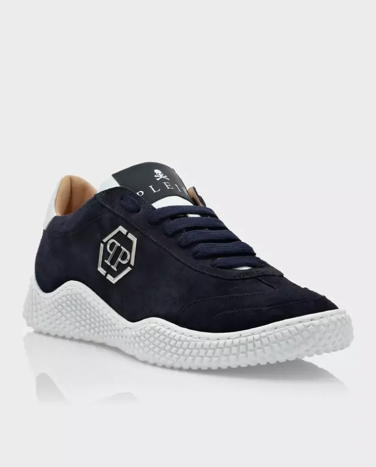 Zamszowe granatowe sneakersy Runner